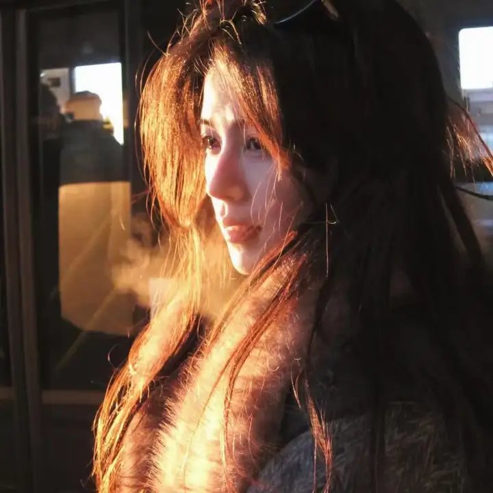 桃李笑春风